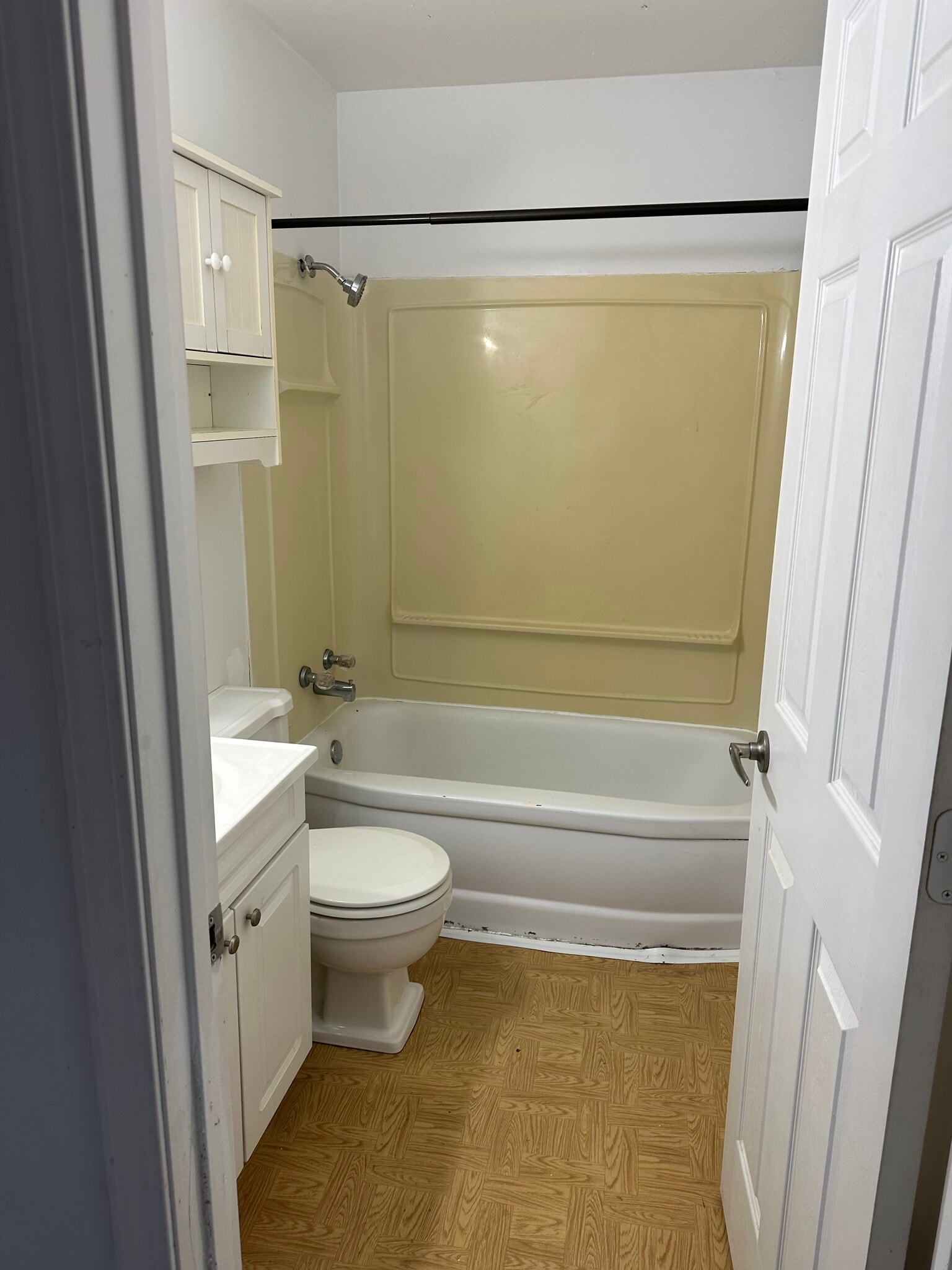 Building Photo - 1117 9th St NW