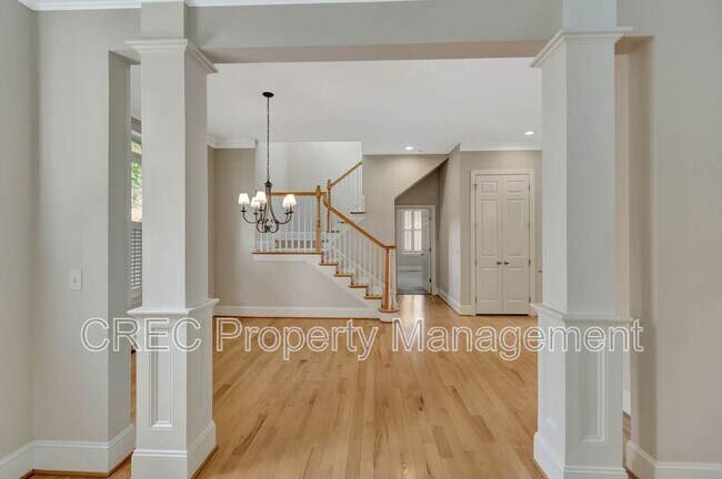 Building Photo - 1705 Doldridge St