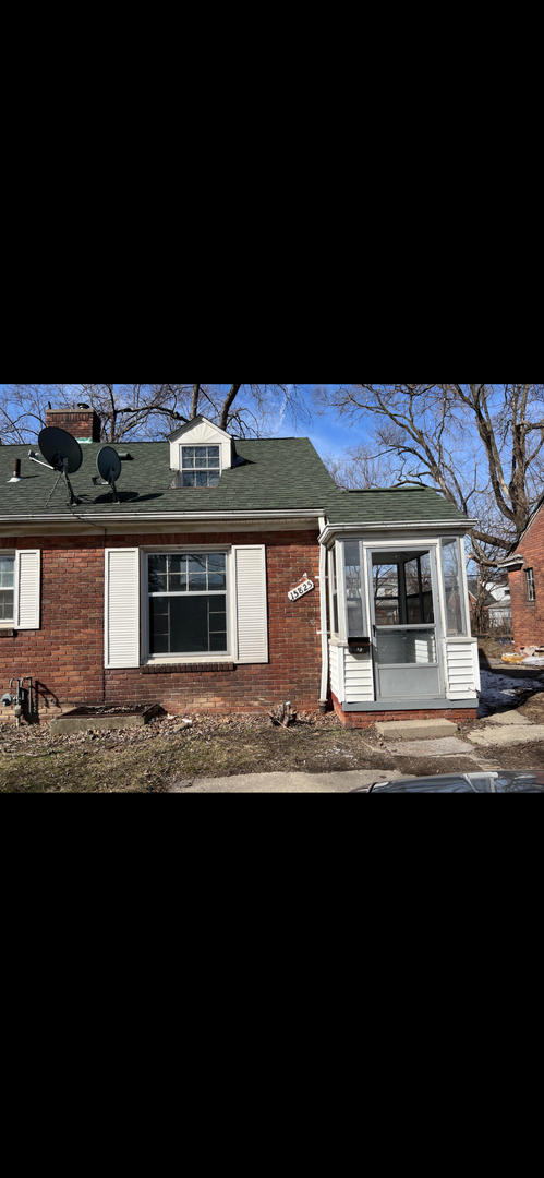Building Photo - 2 bedroom/ 1 bathroom Detroit's Westside D...