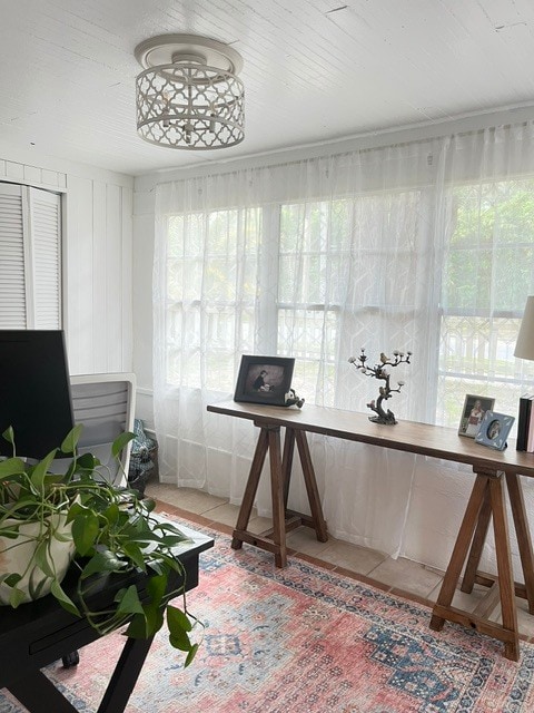 Building Photo - 215 E Voorhis Ave
