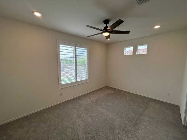 Building Photo - 18023 W Soft Wind Dr