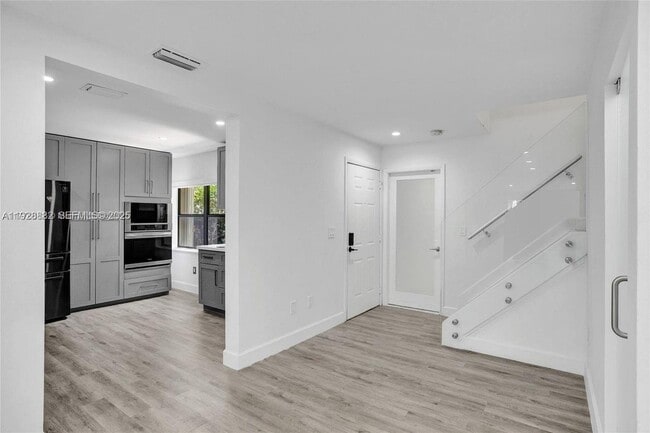 Building Photo - 13705 SW 101st Terrace