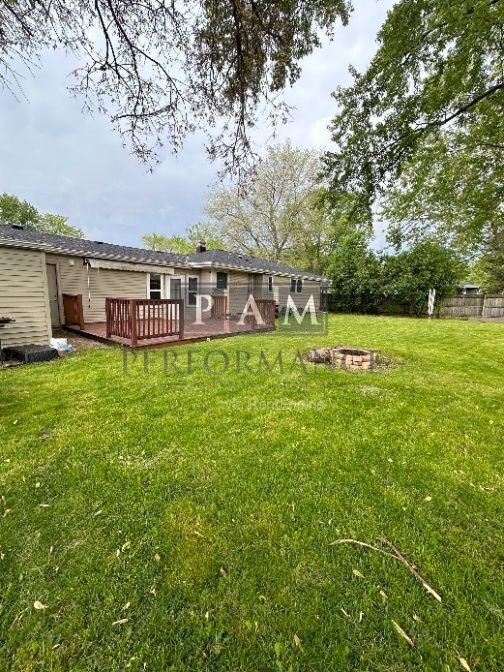 Building Photo - 7116 W Armour Ave