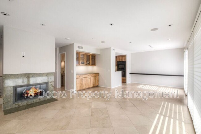 Building Photo - 2239 Del Mar Scenic Pkwy