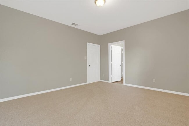 Building Photo - 9610 Buffum St