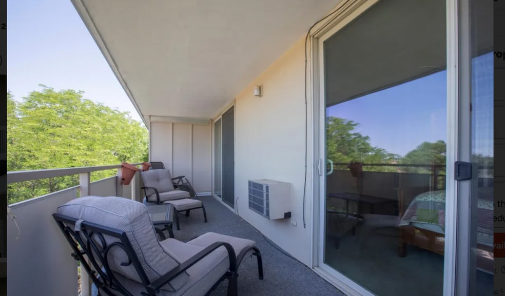 Building Photo - 4600 E Asbury Cir 512