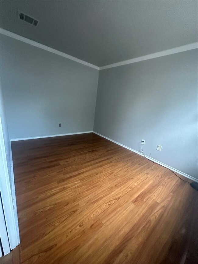 Building Photo - 12700 Quirin Dr