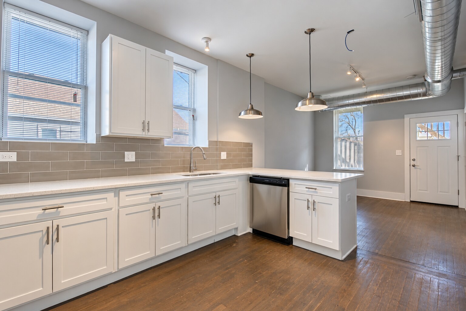 Building Photo - 2117 W 18th St