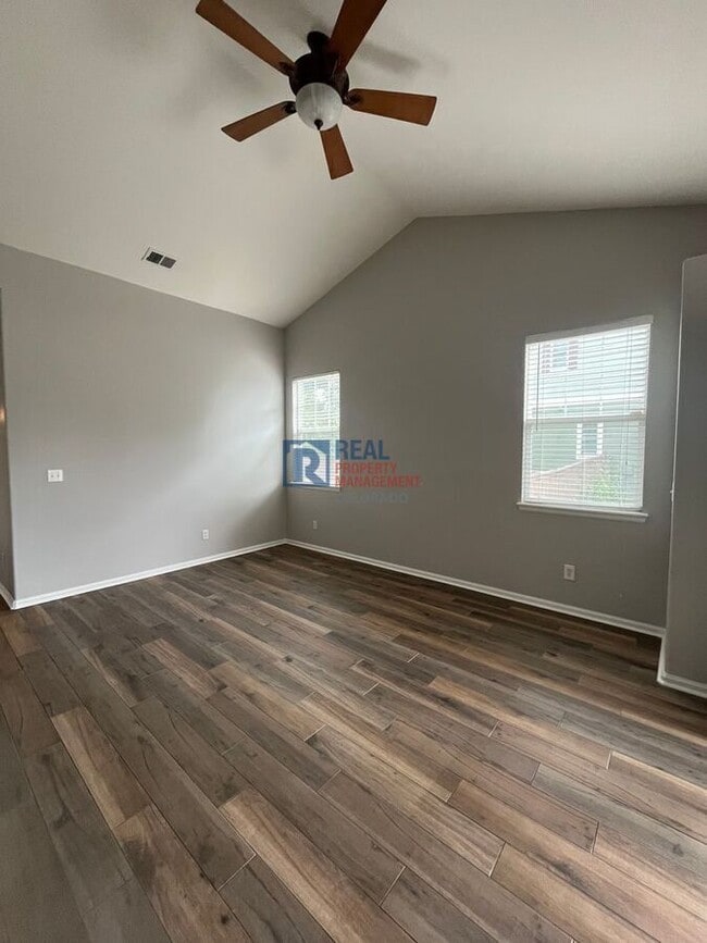 Building Photo - 6725 Turnstone Ave
