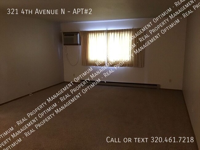 Building Photo - 321 4th Ave N