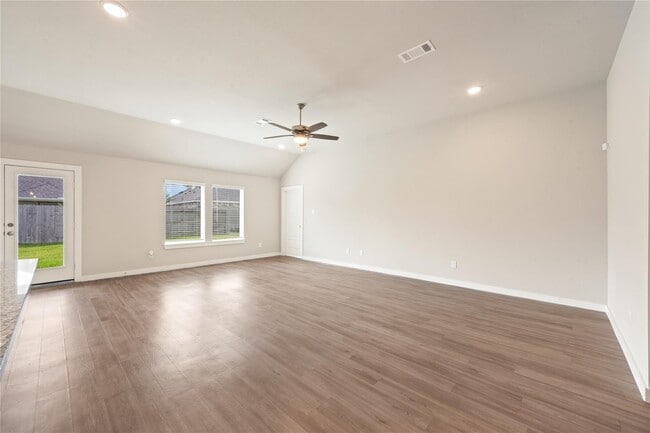 Building Photo - 8635 Jetty Glen Dr