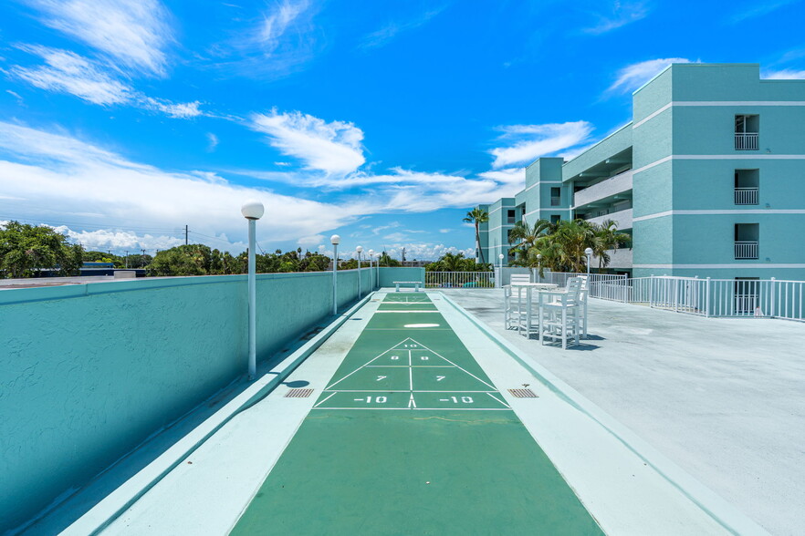 Building Photo - 1700 Commodore Blvd