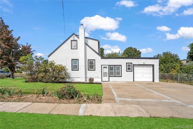 Building Photo - 1 Center Ct