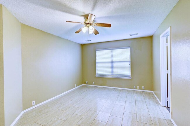 Building Photo - 14918 Sugar Crystal Ct