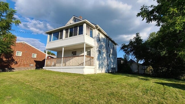 Building Photo - 416 Greenside Ave