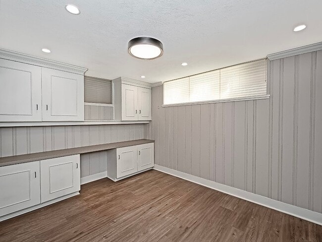 Building Photo - 1453 Squirrel Hill Ave