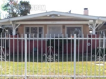 Primary Photo - 1706 W 39th Pl