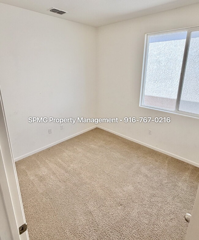 Building Photo - Beautifully Maintained 3 Bed / 2.5 Bath Home in South Natomas — New Appliances & Community Amenit...