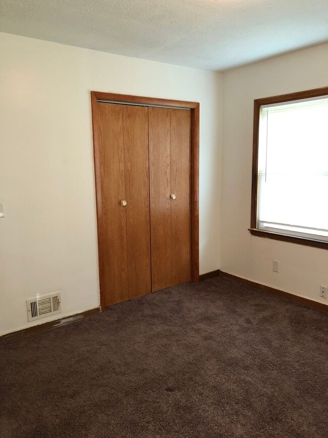 Building Photo - 4524 N 37th St