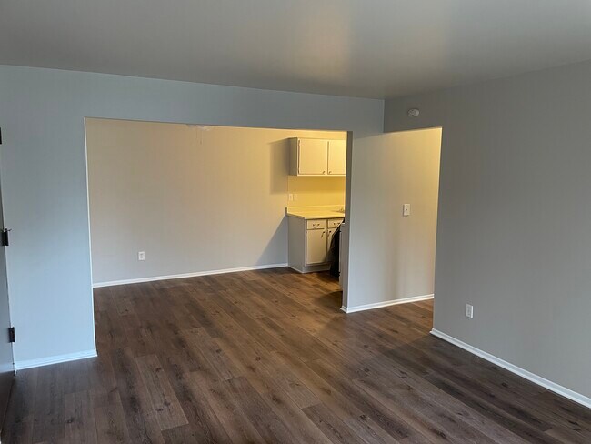 Building Photo - 38255 Fairway Ct