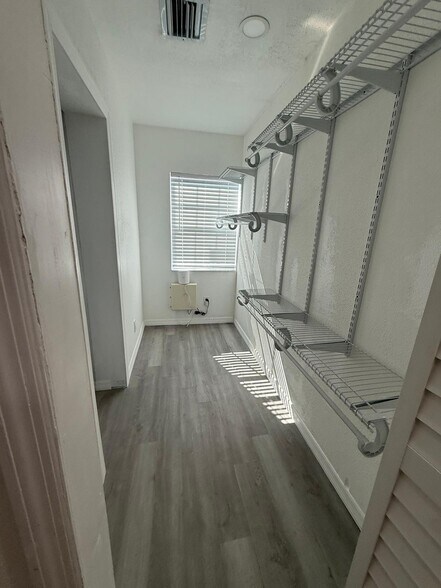 Building Photo - 13115 3rd St E