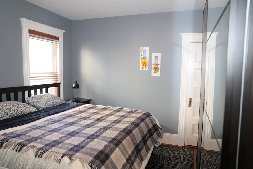 Second bedroom - 57 Rogers Avenue