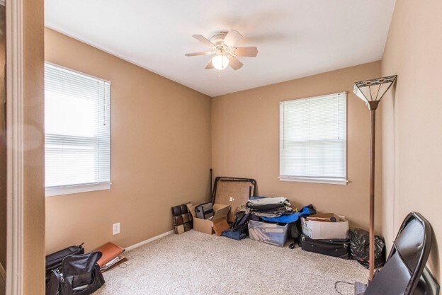 Building Photo - 304 Martin St