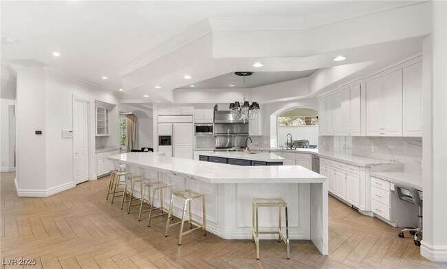 Building Photo - 2272 Coral Ridge Ave