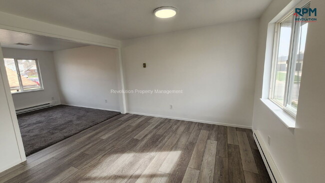 Building Photo - 3 BEDROOM UNIT IN WASHINGTON TERRACE
