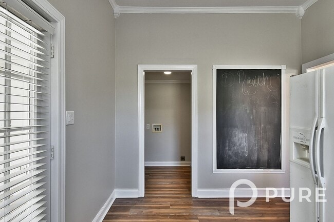 Building Photo - 5674 Duncan Rd