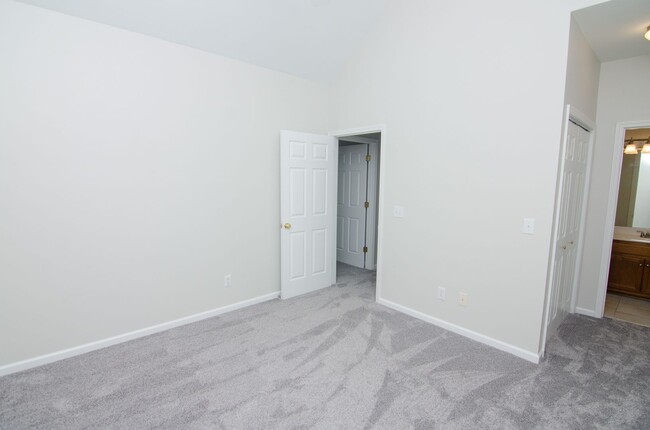 Building Photo - 209 Newport Cove Ct