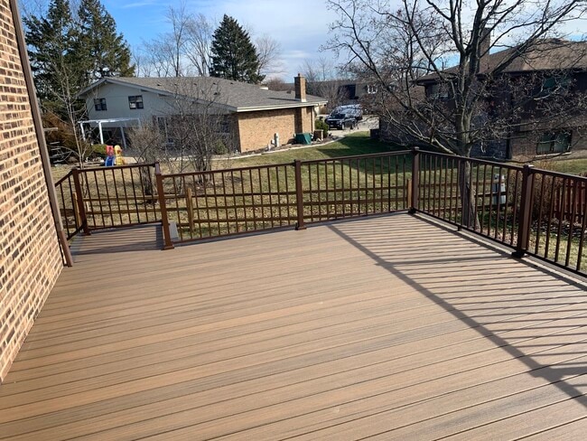 Building Photo - 7609 Hayenga Ln