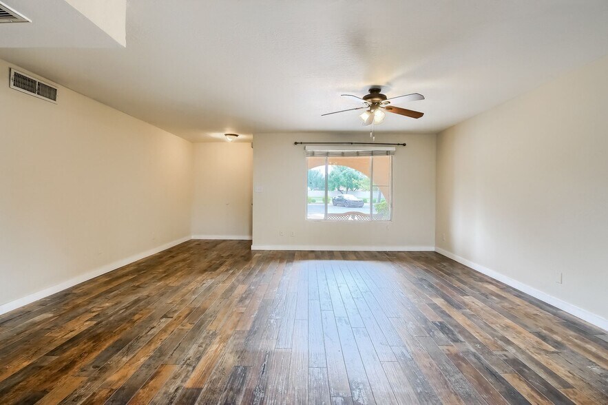 Building Photo - 4313 W Mary Cir