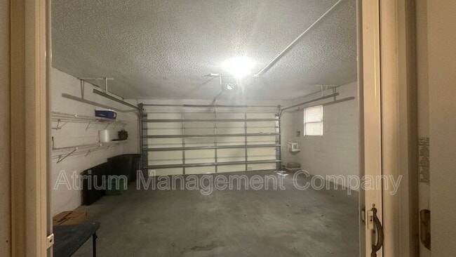 Building Photo - 1532 N Carolwood Blvd