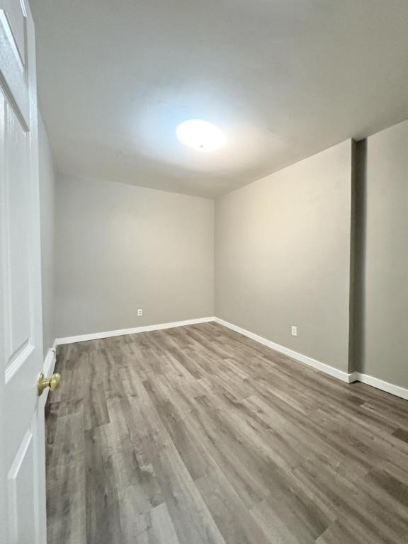 Building Photo - 38 Nichols St