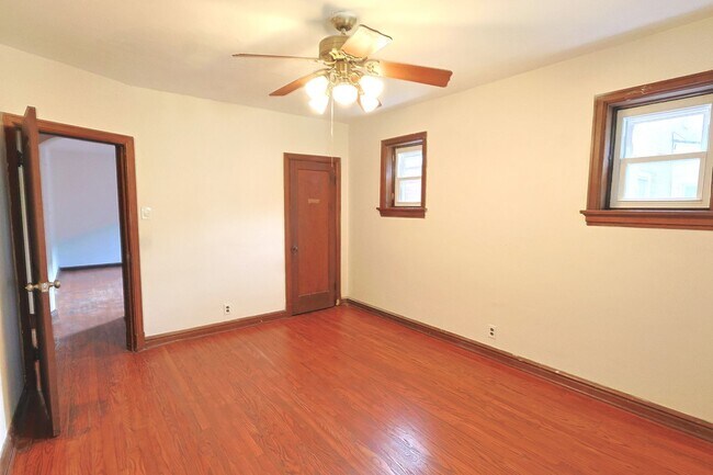 Building Photo - 3754 Dunnica Ave
