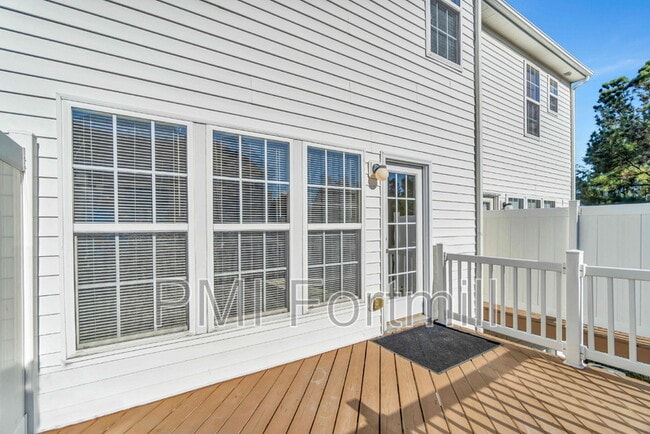 Building Photo - 15744 Kensington Palace Ln