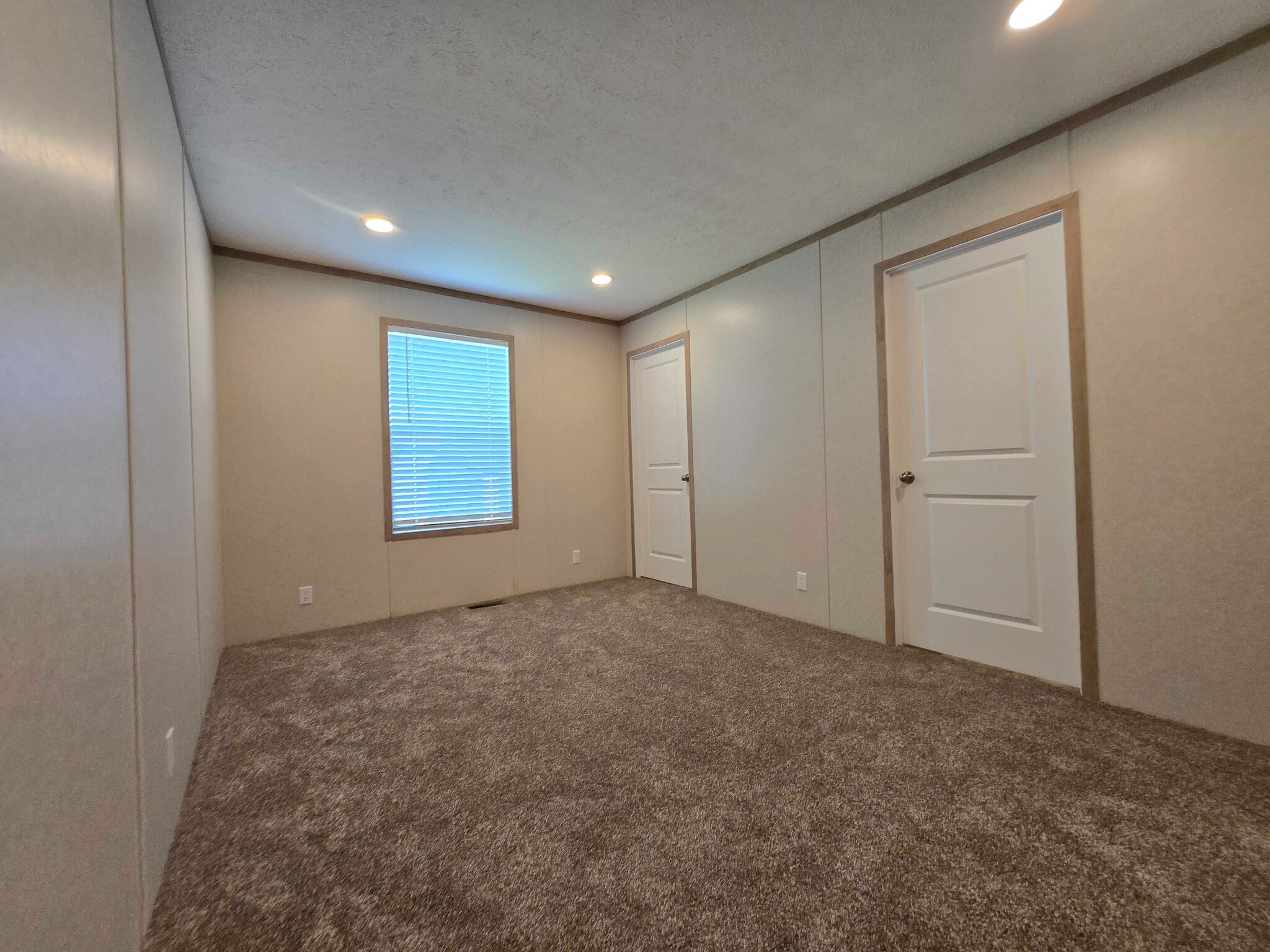 Building Photo - 29778 W Essex Ct