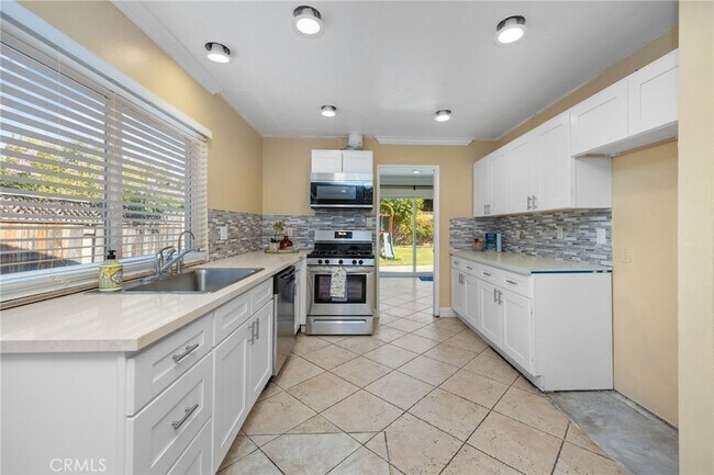 Building Photo - 5152 McComber Rd