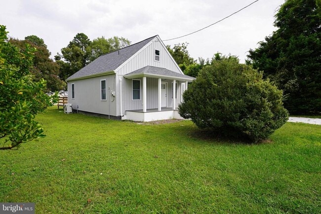 Primary Photo - 507 Burton St