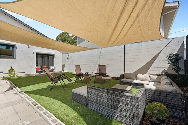 Building Photo - 1702 Landis St