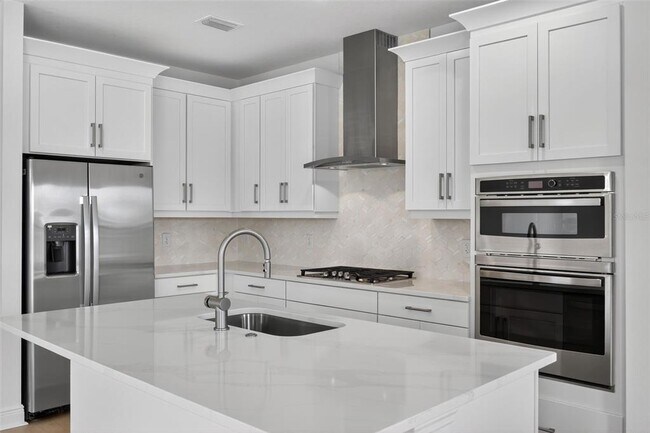 Building Photo - 7536 Nighthawk Dr