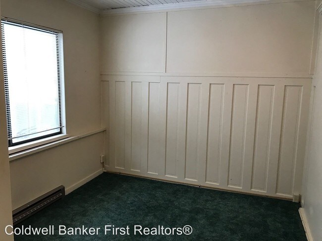 Building Photo - 14 N Clinton St