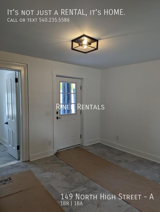 Building Photo - 149 N High St