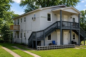 Building Photo - 1517 Tinkertown Ave