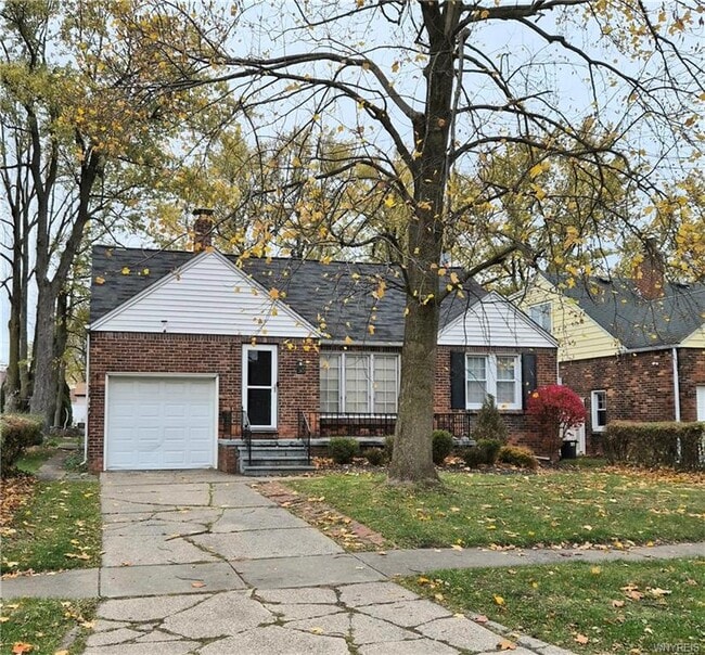 Building Photo - 30 Manlon Terrace