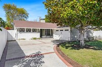 Building Photo - 13117 Huston St