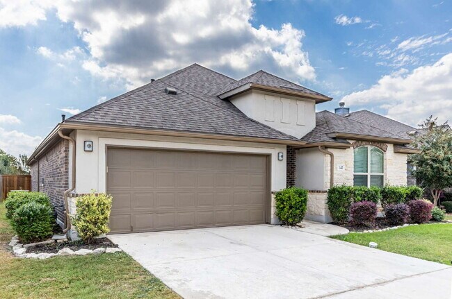 Building Photo - 142 Destiny Dr