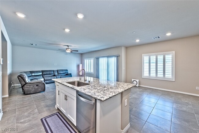 Building Photo - 12756 Battista Ln