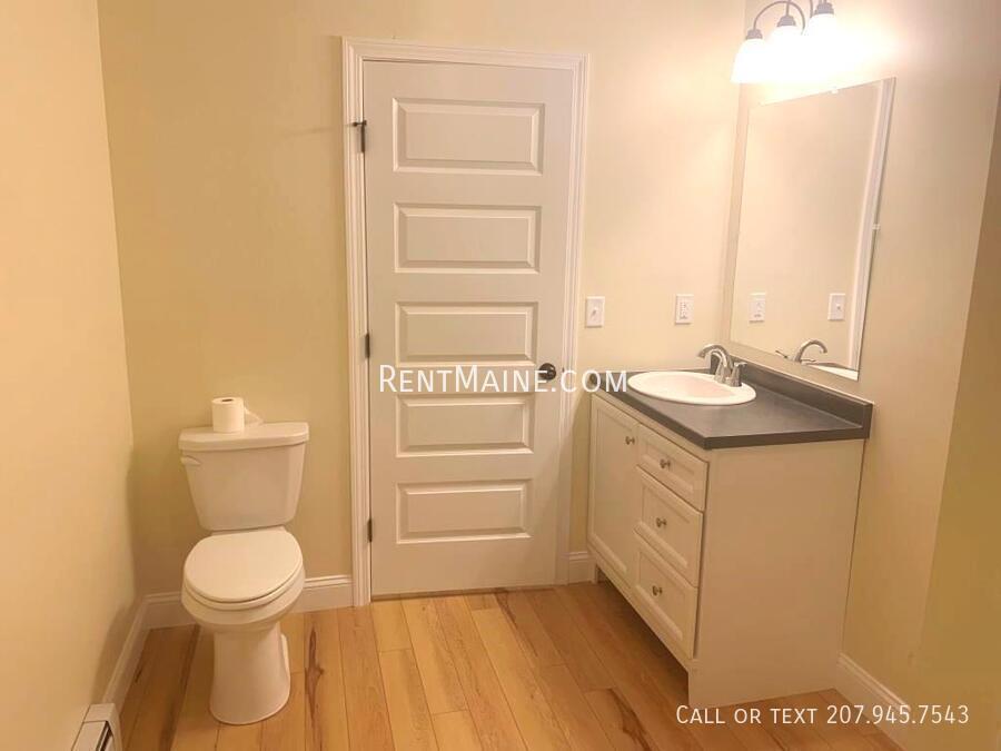 Building Photo - 50 Walter St